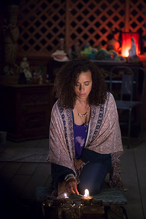 Parisa Fitz-Henley