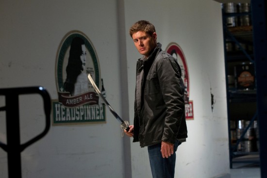 Supernatural-Party-On-Garth-Guest-star-DJ-Qualls-Season-7-Episode-18--550x366